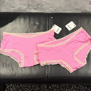 Elegant Pink Lace Women's Panties - set of 2